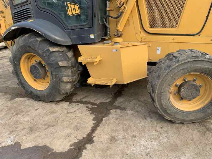 JCB 3cX backhoe loader manufactured in 2022 with telescopic boom JCB3CX JCB4CX JCB 3DX - Екскаватор-навантажувач: фото 3 JCB 3cX backhoe loader manufactured in 2022 with telescopic boom JCB3CX JCB4CX JCB 3DX - Екскаватор-навантажувач: фото 3