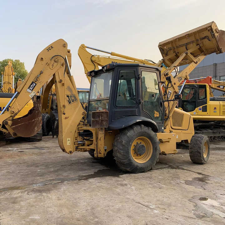 JCB 3cX backhoe loader manufactured in 2022 with telescopic boom JCB3CX JCB4CX JCB 3DX nice price - Екскаватор-навантажувач: фото 1 JCB 3cX backhoe loader manufactured in 2022 with telescopic boom JCB3CX JCB4CX JCB 3DX nice price - Екскаватор-навантажувач: фото 1