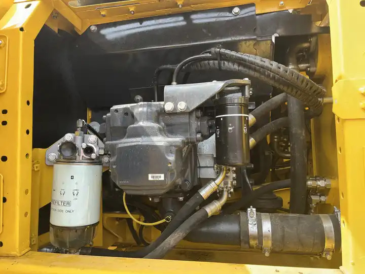 Komatsu Pc200-8 Pc200-7 Pc220-8 Excavator,Used Japan Original Komatsu Pc200-8 Excavator Shovel Hot Sale Spot,Low Price - Гусеничний екскаватор: фото 3 Komatsu Pc200-8 Pc200-7 Pc220-8 Excavator,Used Japan Original Komatsu Pc200-8 Excavator Shovel Hot Sale Spot,Low Price - Гусеничний екскаватор: фото 3