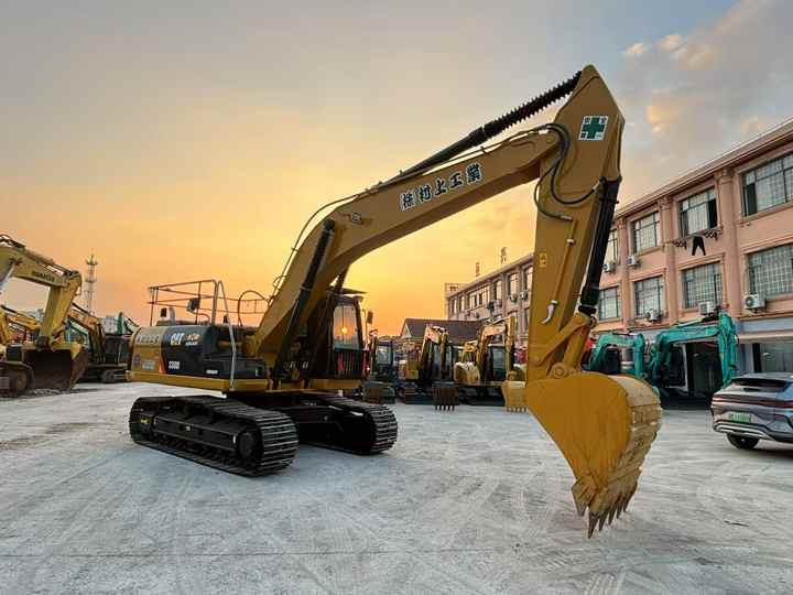 Original Japan Cat Excavadora Caterpillar 330D2L Excavator Digger Cat 330d Heavy Machinery for Construction - Екскаватор: фото 5 Original Japan Cat Excavadora Caterpillar 330D2L Excavator Digger Cat 330d Heavy Machinery for Construction - Екскаватор: фото 5