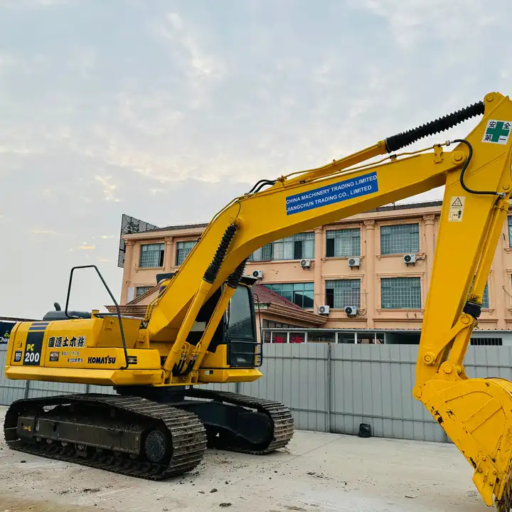 Original Japan Used Crawler Excavator Komatsu Pc200lc-7 Pc220lc-7 A/c Cabin In Shanghai - Гусеничний екскаватор: фото 1 Original Japan Used Crawler Excavator Komatsu Pc200lc-7 Pc220lc-7 A/c Cabin In Shanghai - Гусеничний екскаватор: фото 1
