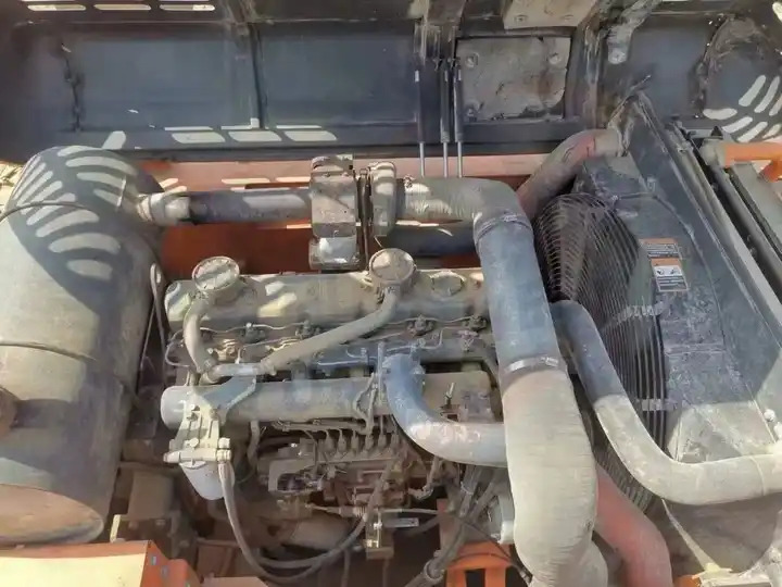 Second Hand Crawler Digger Doosan Dx420 Cheapest Used Excavator Machine DX420 DX420LC With Good Condition For Sale - Гусеничний екскаватор: фото 4 Second Hand Crawler Digger Doosan Dx420 Cheapest Used Excavator Machine DX420 DX420LC With Good Condition For Sale - Гусеничний екскаватор: фото 4