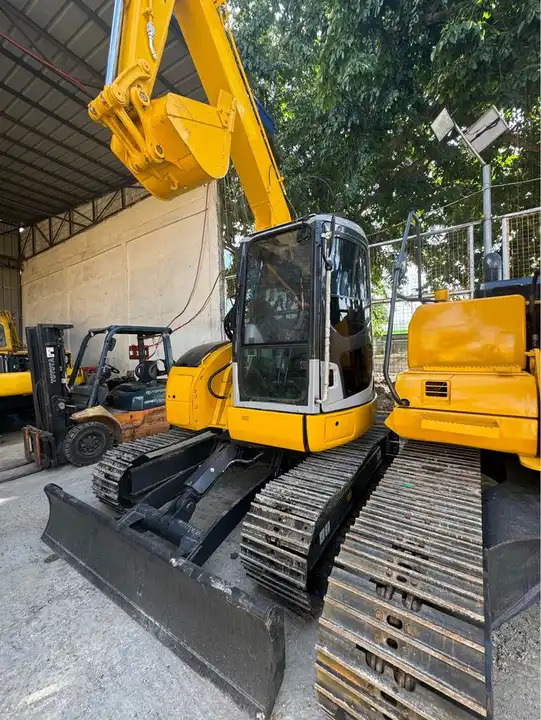 Second-Hand Used Komatsu PC 78 with Good Condition in Shanghai - Екскаватор: фото 5 Second-Hand Used Komatsu PC 78 with Good Condition in Shanghai - Екскаватор: фото 5
