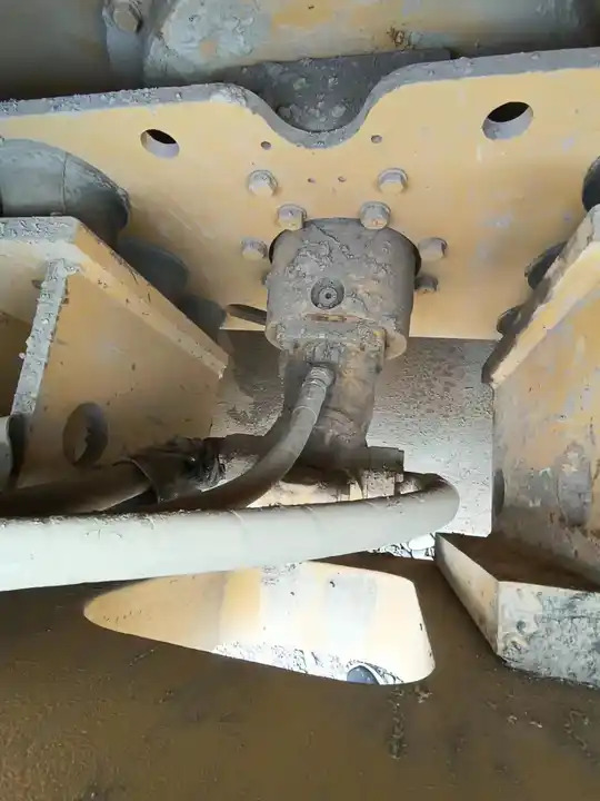 Used 18 ton Caterpillar Road Roller CAT CS76T Road Paving Machinery Soil Compactor made in USA - Дорожній каток: фото 5 Used 18 ton Caterpillar Road Roller CAT CS76T Road Paving Machinery Soil Compactor made in USA - Дорожній каток: фото 5