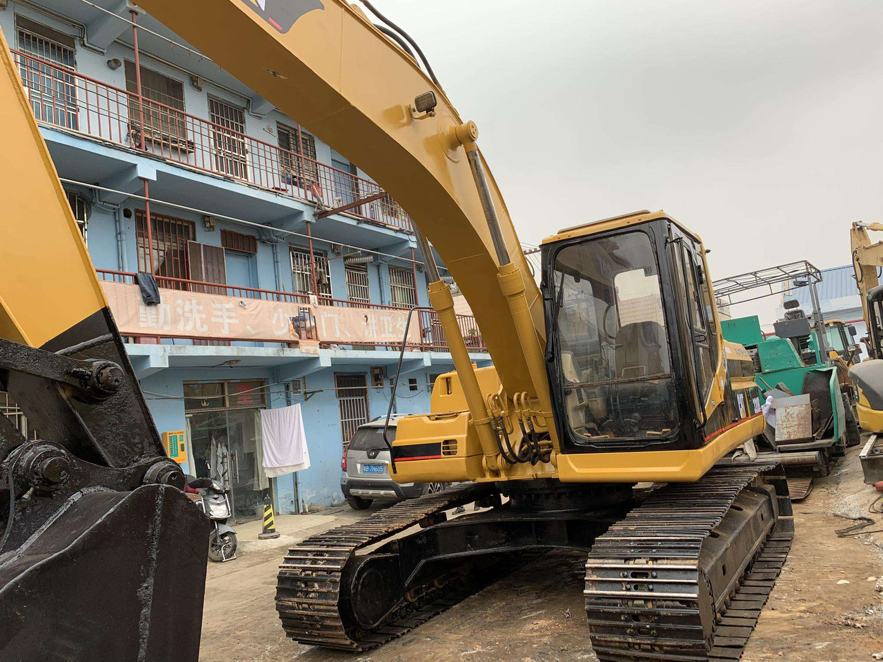 Used CAT Excavator 320B 320BL 320C 320CL 320D 320D2 320D2L Made In Japan - Гусеничний екскаватор: фото 5 Used CAT Excavator 320B 320BL 320C 320CL 320D 320D2 320D2L Made In Japan - Гусеничний екскаватор: фото 5