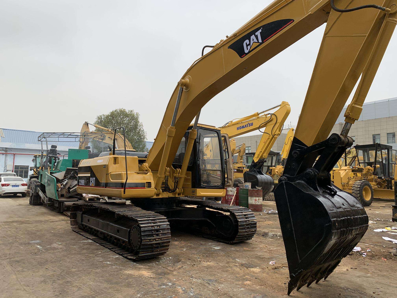 Used CAT Excavator 320B 320BL 320C 320CL 320D 320D2 320D2L Made In Japan - Гусеничний екскаватор: фото 4 Used CAT Excavator 320B 320BL 320C 320CL 320D 320D2 320D2L Made In Japan - Гусеничний екскаватор: фото 4