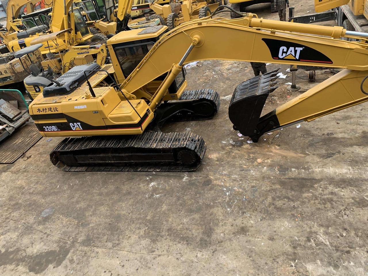 Used CAT Excavator 320B 320BL 320C 320CL 320D 320D2 320D2L Made In Japan - Гусеничний екскаватор: фото 3 Used CAT Excavator 320B 320BL 320C 320CL 320D 320D2 320D2L Made In Japan - Гусеничний екскаватор: фото 3