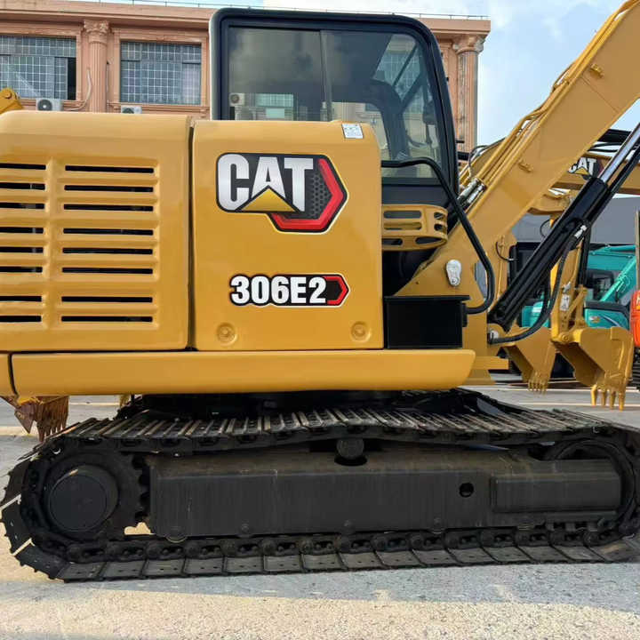 Used Excavators CAT 306E New Arrival Japan 6 Tons Hydraulic Crawler CAT Caterpillar 306E Used CAT Excavator - Екскаватор: фото 1 Used Excavators CAT 306E New Arrival Japan 6 Tons Hydraulic Crawler CAT Caterpillar 306E Used CAT Excavator - Екскаватор: фото 1
