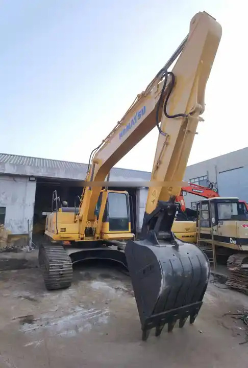 Used Excavators Machine Komatsu Pc220-8 Original 20 Ton Construction Equipments Second Hand Crawler Digger For Sale - Гусеничний екскаватор: фото 2 Used Excavators Machine Komatsu Pc220-8 Original 20 Ton Construction Equipments Second Hand Crawler Digger For Sale - Гусеничний екскаватор: фото 2