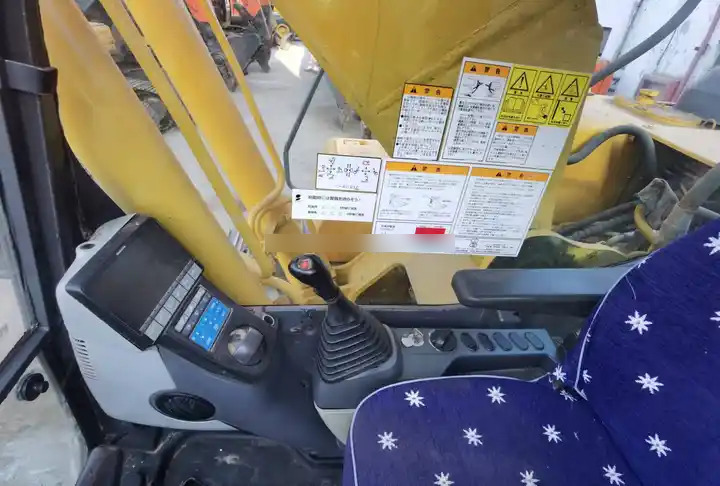 Used Excavators Machine Komatsu Pc220-8 Original 20 Ton Construction Equipments Second Hand Crawler Digger For Sale - Гусеничний екскаватор: фото 3 Used Excavators Machine Komatsu Pc220-8 Original 20 Ton Construction Equipments Second Hand Crawler Digger For Sale - Гусеничний екскаватор: фото 3
