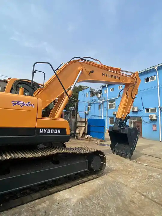 Used Hyundai 225 excavator second hand Korea Hyundai excavator Excavadoras de segunda mano - Екскаватор: фото 2 Used Hyundai 225 excavator second hand Korea Hyundai excavator Excavadoras de segunda mano - Екскаватор: фото 2