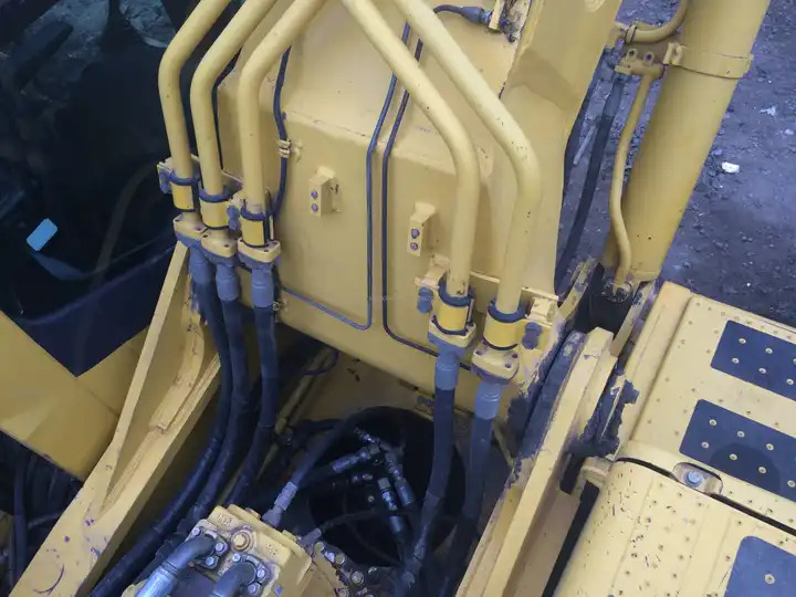 Used Komatsu excavator Pc450-8 in good condition for sale - Гусеничний екскаватор: фото 4 Used Komatsu excavator Pc450-8 in good condition for sale - Гусеничний екскаватор: фото 4