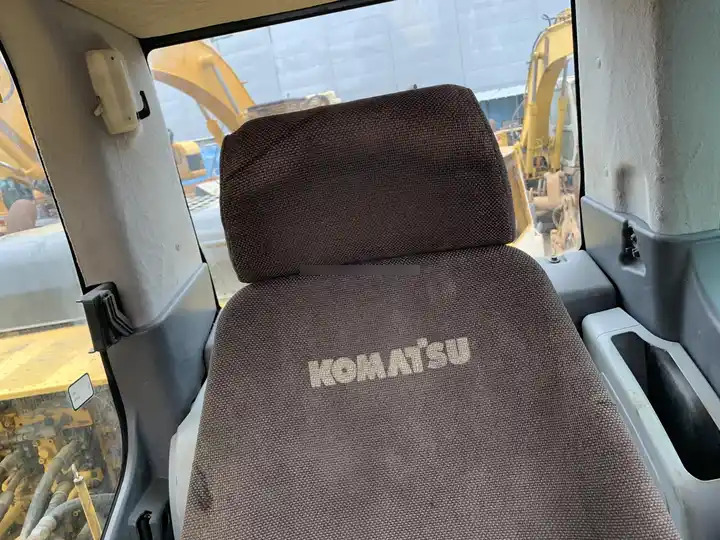 Used Komatus excavator Pc220-8 in good condition for sale - Гусеничний екскаватор: фото 5 Used Komatus excavator Pc220-8 in good condition for sale - Гусеничний екскаватор: фото 5