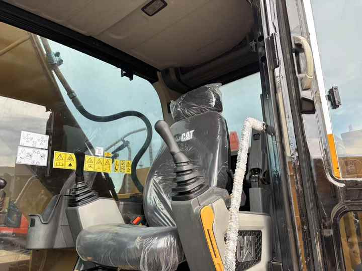 Used cat 320gc New Caterpillar Cat 320gc 320gx Excavator Latest Model Caterpillar 320gc 20 Ton Excavator Used Cat320gc - Екскаватор: фото 5 Used cat 320gc New Caterpillar Cat 320gc 320gx Excavator Latest Model Caterpillar 320gc 20 Ton Excavator Used Cat320gc - Екскаватор: фото 5
