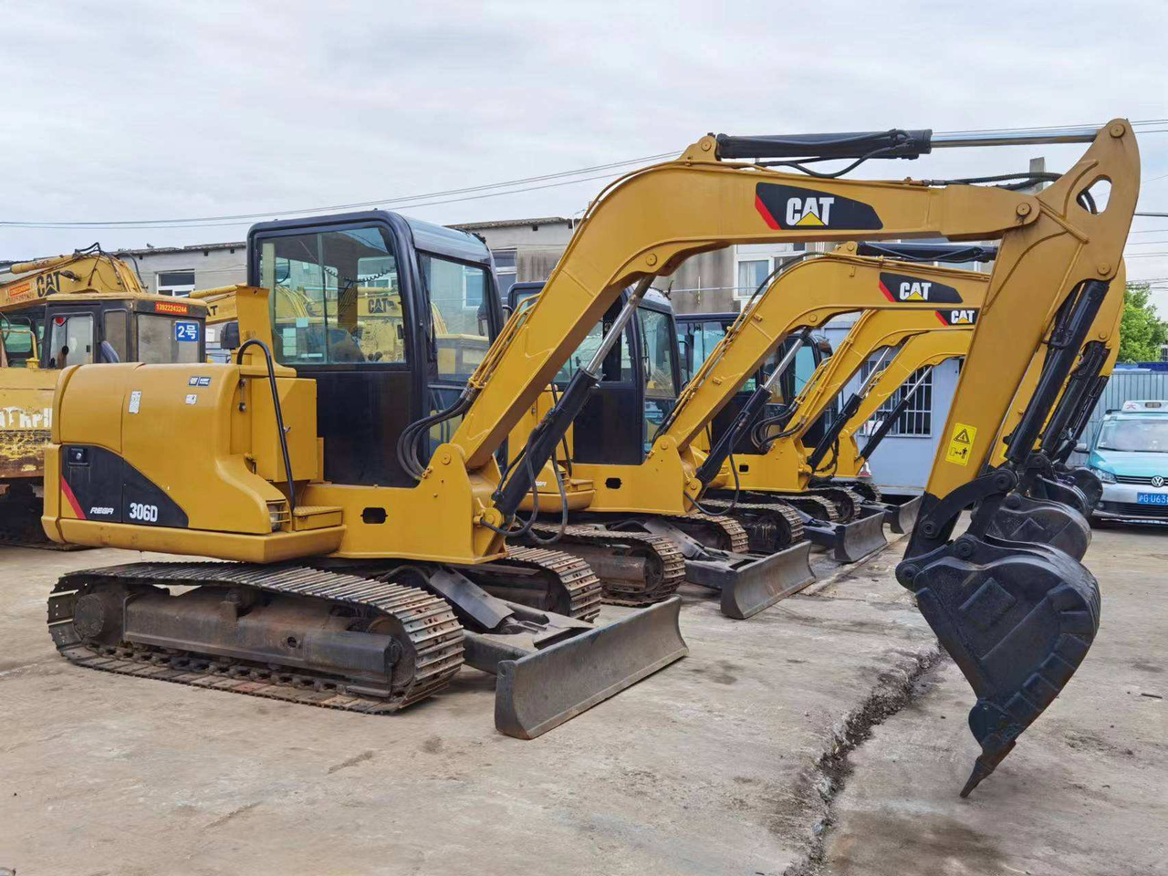 Used cat mini excavator 306D 302.5 6ton 2.5ton free shipping with mini excavator bucket - Гусеничний екскаватор: фото 3 Used cat mini excavator 306D 302.5 6ton 2.5ton free shipping with mini excavator bucket - Гусеничний екскаватор: фото 3