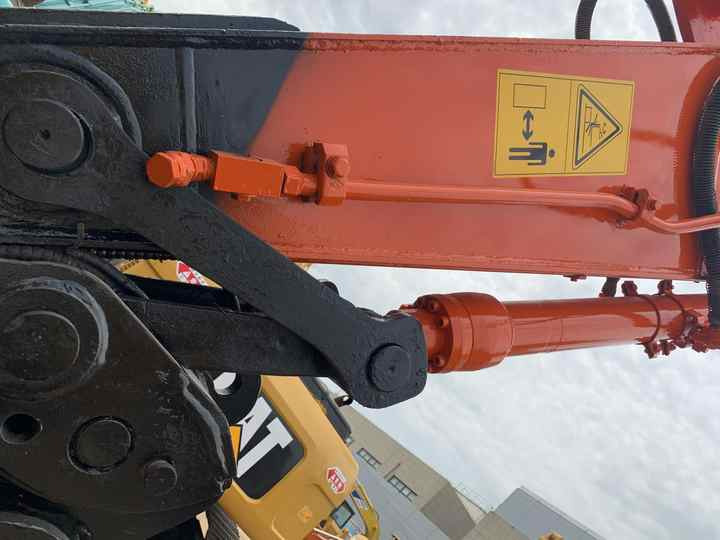 Used excavator doosan dh150 excavators machinery doosan dx60 dx80 dx75 dx225 Good Condition Low price - Гусеничний екскаватор: фото 5 Used excavator doosan dh150 excavators machinery doosan dx60 dx80 dx75 dx225 Good Condition Low price - Гусеничний екскаватор: фото 5