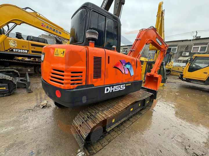 Used excavator doosan dh55 excavators earth-moving machinery doosan dx60 dx80 dx75 dx225 dh60 dh60-7for sale - Гусеничний екскаватор: фото 4 Used excavator doosan dh55 excavators earth-moving machinery doosan dx60 dx80 dx75 dx225 dh60 dh60-7for sale - Гусеничний екскаватор: фото 4
