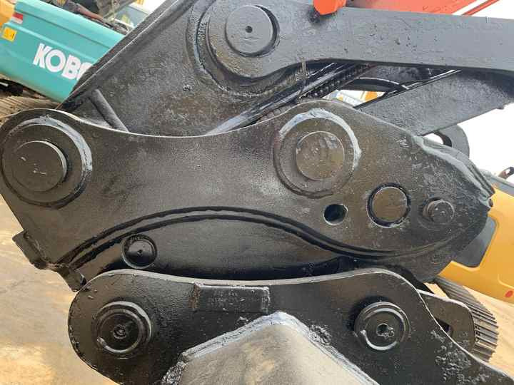 Used excavator doosan dx60 excavators earth-moving machinery doosan dx60 dx80 dx75 dx225 dh60 dh60-7for sale - Гусеничний екскаватор: фото 5 Used excavator doosan dx60 excavators earth-moving machinery doosan dx60 dx80 dx75 dx225 dh60 dh60-7for sale - Гусеничний екскаватор: фото 5