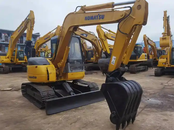 Competitive Used Komatsu Excavator PC78US in good condition for sale - Гусеничний екскаватор: фото 2 Competitive Used Komatsu Excavator PC78US in good condition for sale - Гусеничний екскаватор: фото 2