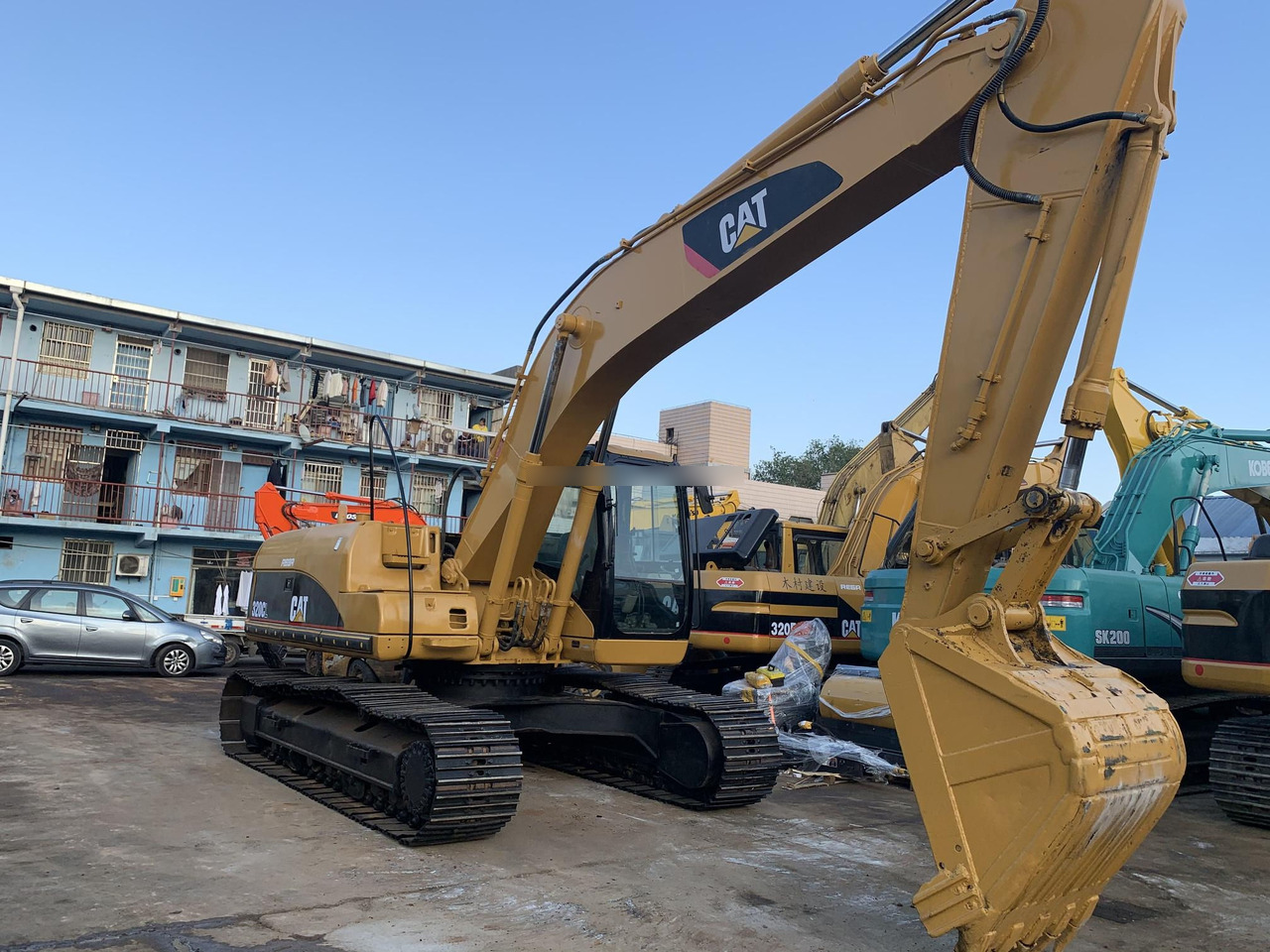 Wholesale Cat 320C 320CL 325C 329C excavator parts side panel doors for caterpillar - Гусеничний екскаватор: фото 5 Wholesale Cat 320C 320CL 325C 329C excavator parts side panel doors for caterpillar - Гусеничний екскаватор: фото 5