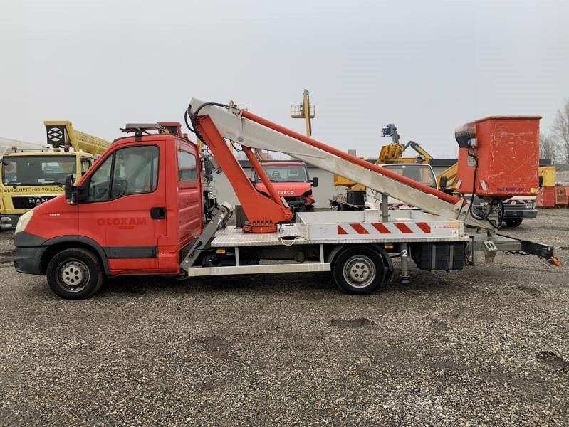 Iveco Daily Multitel 160 ALU DS - 16m - Автовишка: фото 5 Iveco Daily Multitel 160 ALU DS - 16m - Автовишка: фото 5