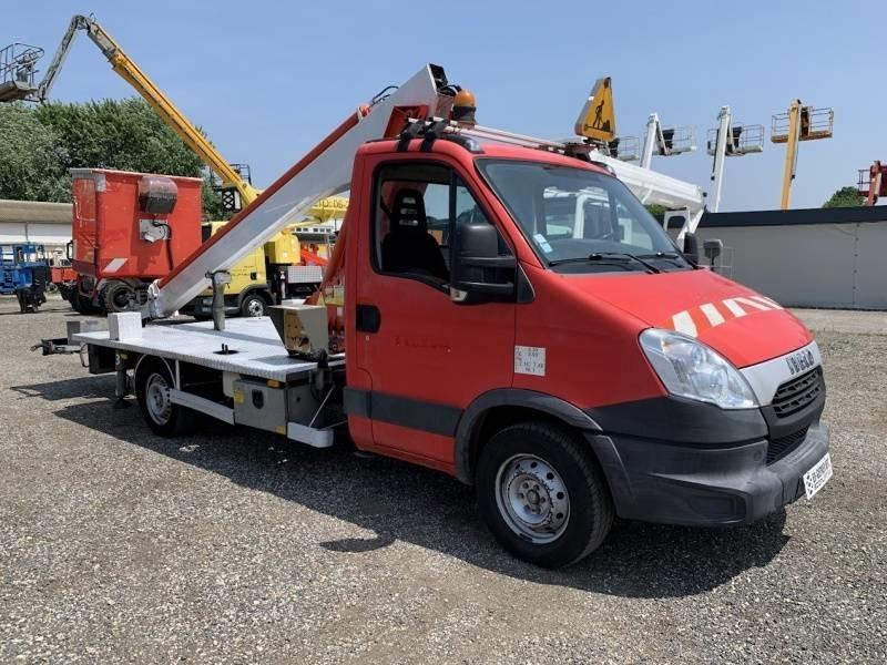 Iveco Daily Multitel 160 ALU DS - 16m - Автовишка: фото 1 Iveco Daily Multitel 160 ALU DS - 16m - Автовишка: фото 1