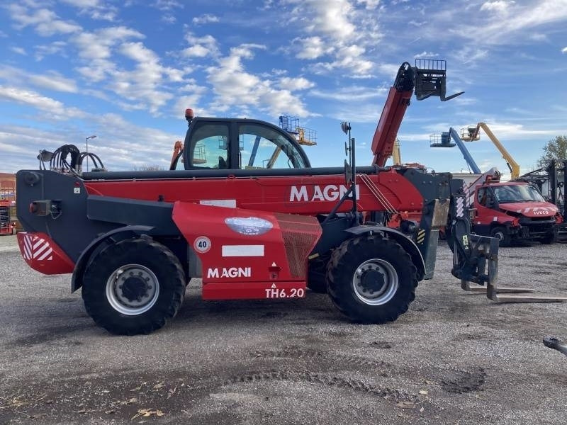 Навантажувач телескопічний Magni TH 6.20-D/C - 19,2m - 6t - 4x4x4: фото 6