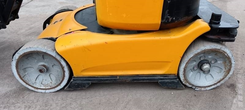 Колінчастий підйомник Manitou 100VJR Evolution - 9,9 m - electric: фото 11