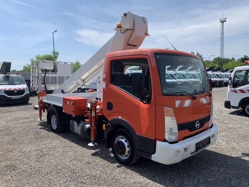 Nissan Cabstar Ruthmann-Steiger TB220 - 22,1m - 200 kg - Автовишка: фото 1 Nissan Cabstar Ruthmann-Steiger TB220 - 22,1m - 200 kg - Автовишка: фото 1