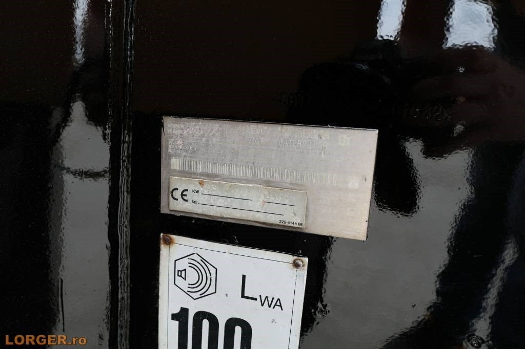 Дорожній каток CAT CB 224 E: фото 11 Дорожній каток CAT CB 224 E: фото 11