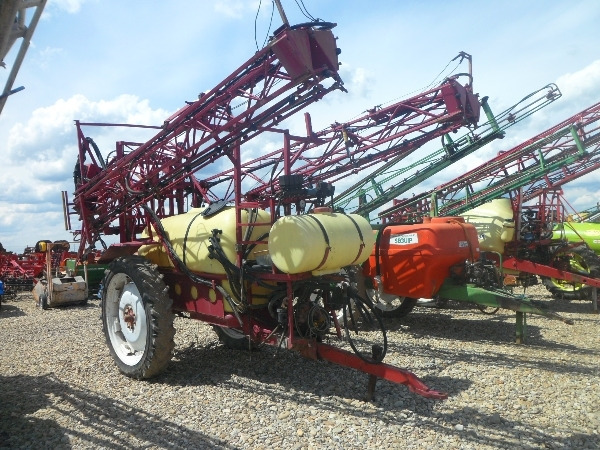Hardi 2500 - Техніка для внесення добрив: фото 1 Hardi 2500 - Техніка для внесення добрив: фото 1