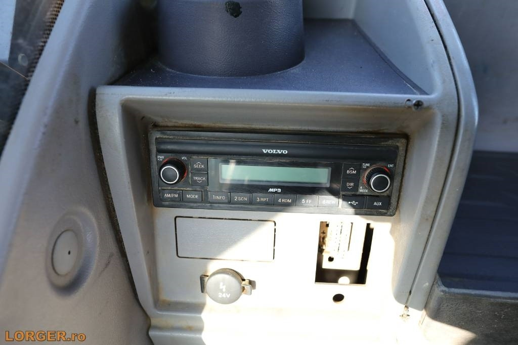 Гусеничний екскаватор Volvo EC 300 EL: фото 18 Гусеничний екскаватор Volvo EC 300 EL: фото 18