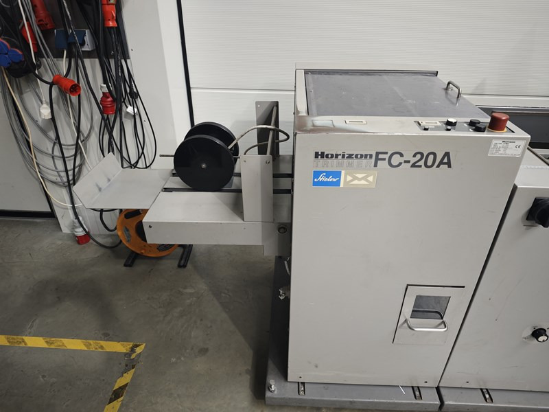 Horizon VAC-100 a VAC-100 m SPF-20 A FC-20 A - Друкарське обладнання: фото 3 Horizon VAC-100 a VAC-100 m SPF-20 A FC-20 A - Друкарське обладнання: фото 3