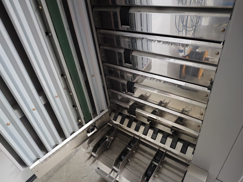 Horizon VAC-100 m | collator | 10 stations - Друкарське обладнання: фото 3 Horizon VAC-100 m | collator | 10 stations - Друкарське обладнання: фото 3