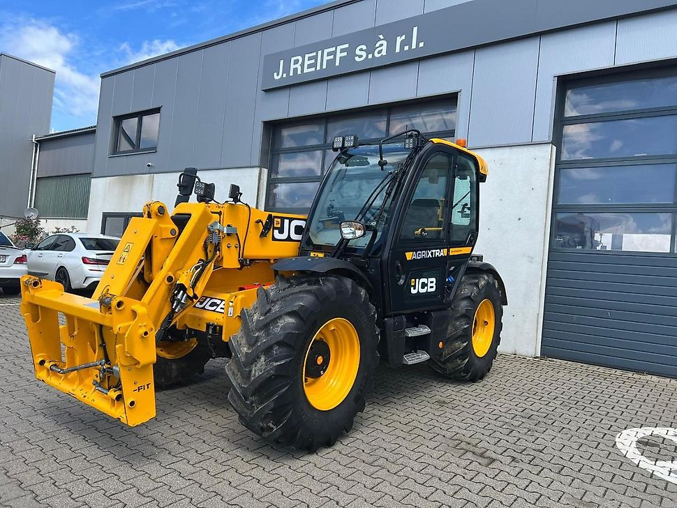 J.Reiff Sarl
Herr Stefan Neukirch - 77 Z.I in den - Навантажувач телескопічний: фото 1 J.Reiff Sarl
Herr Stefan Neukirch - 77 Z.I in den - Навантажувач телескопічний: фото 1