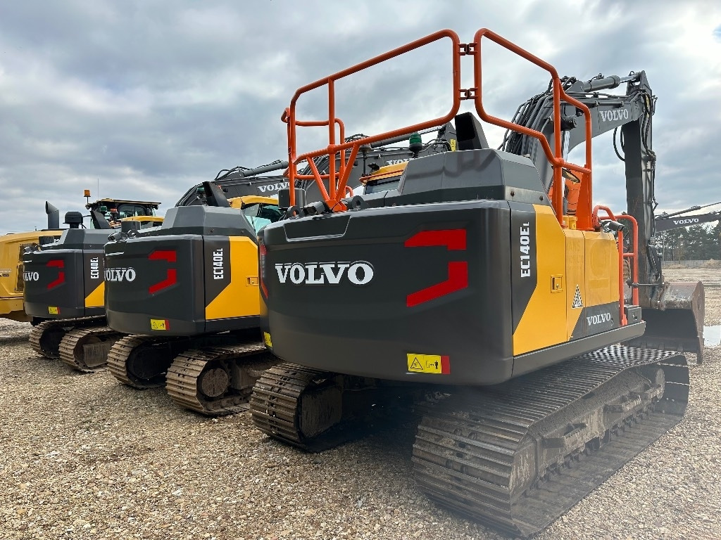 Volvo EC 140 EL - Гусеничний екскаватор: фото 2 Volvo EC 140 EL - Гусеничний екскаватор: фото 2