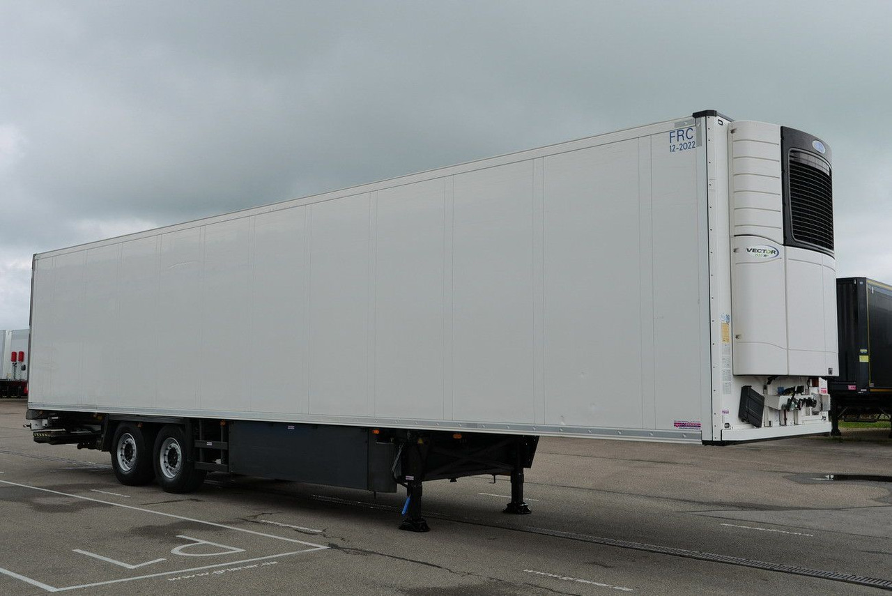 Schmitz Cargobull SKO 18 /BI TEMP / LBW BÄR / FP45 /VECTOR 1950 MT - Рефрижератор напівпричіп: фото 3 Schmitz Cargobull SKO 18 /BI TEMP / LBW BÄR / FP45 /VECTOR 1950 MT - Рефрижератор напівпричіп: фото 3