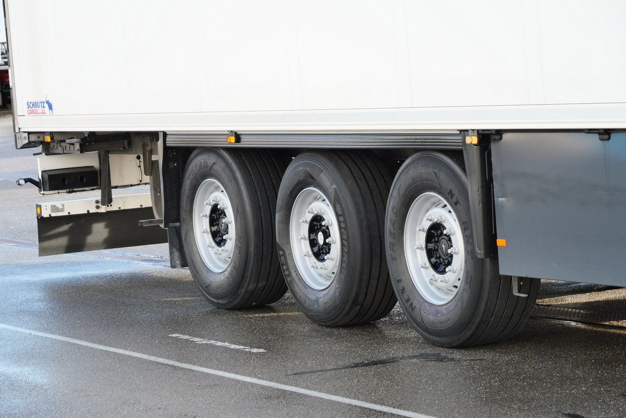 Schmitz Cargobull SKO 24/CARRIER 1550 VECTOR /DOPPELSTOCK /BLUMEN/ - Рефрижератор напівпричіп: фото 5 Schmitz Cargobull SKO 24/CARRIER 1550 VECTOR /DOPPELSTOCK /BLUMEN/ - Рефрижератор напівпричіп: фото 5