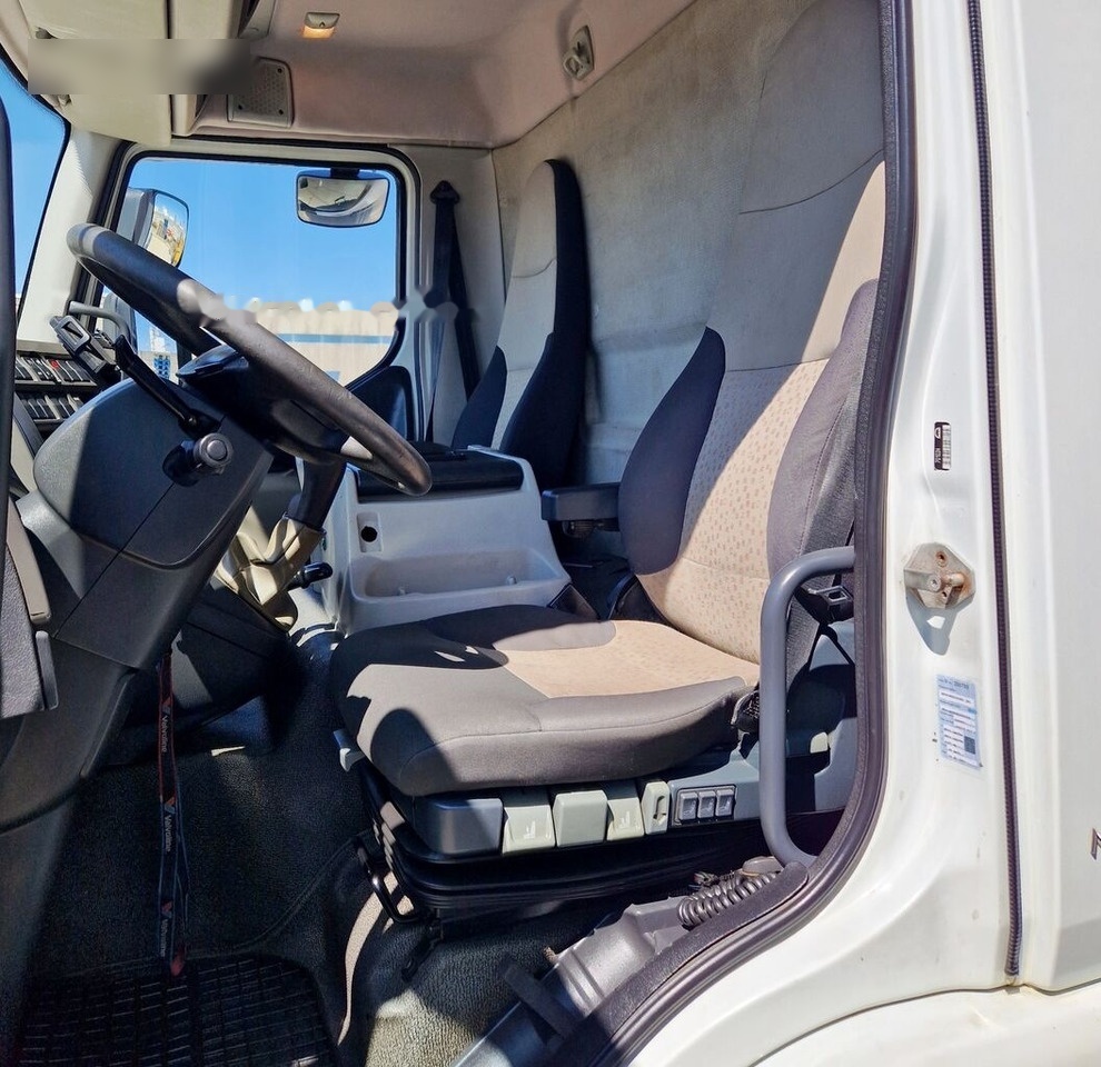 Renault Midlum 220 Dxi - Бортова вантажівка/ Платформа: фото 2 Renault Midlum 220 Dxi - Бортова вантажівка/ Платформа: фото 2