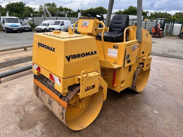 JCB VIBROMAX W255 2 BILLES - Дорожній каток: фото 3 JCB VIBROMAX W255 2 BILLES - Дорожній каток: фото 3