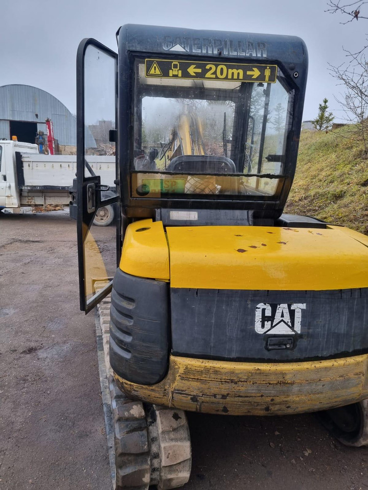 CATERPILLAR 304.5 - Міні-екскаватор: фото 3 CATERPILLAR 304.5 - Міні-екскаватор: фото 3