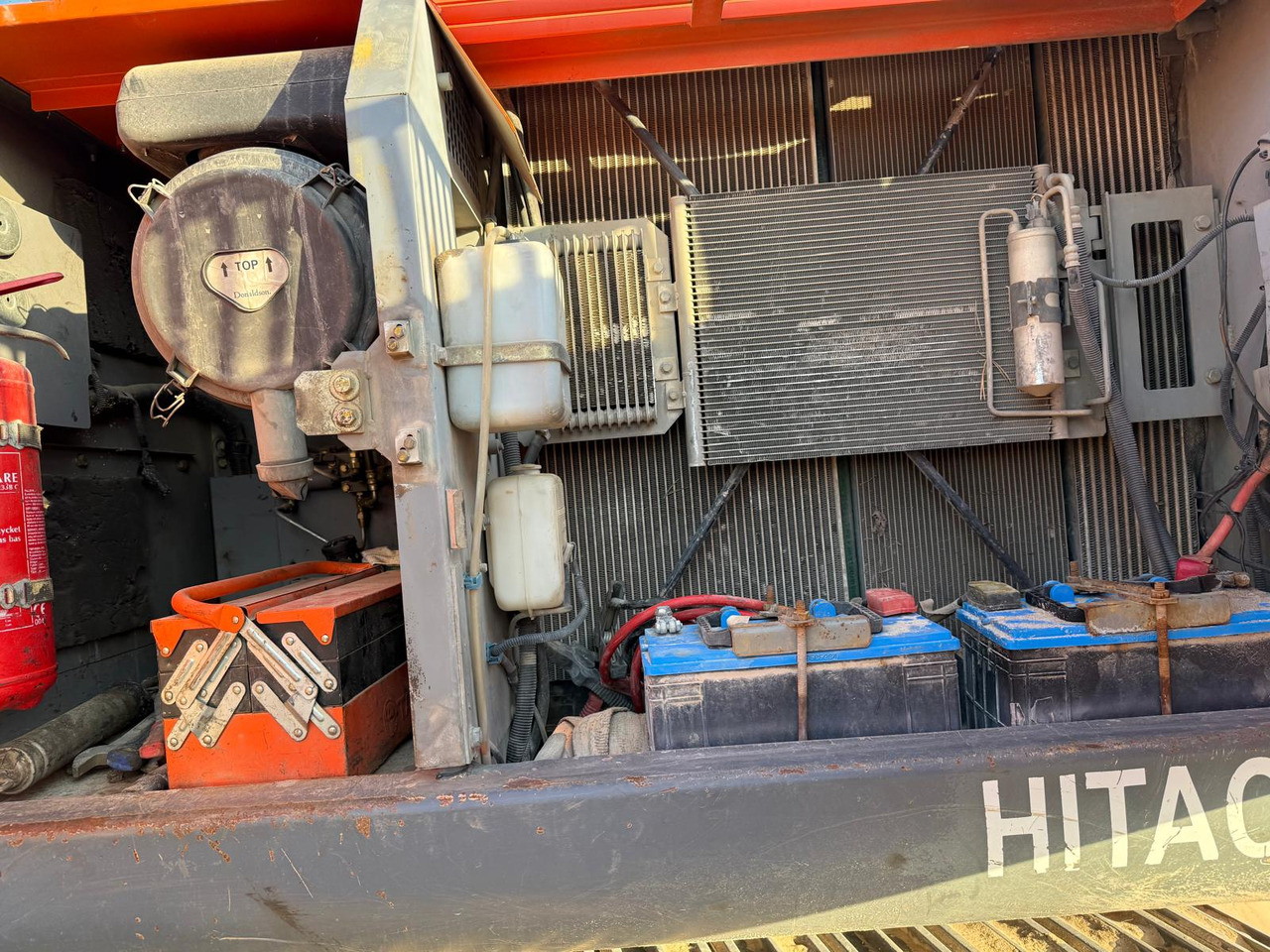 HITACHI ZX250LC-3 - Гусеничний екскаватор: фото 5 HITACHI ZX250LC-3 - Гусеничний екскаватор: фото 5