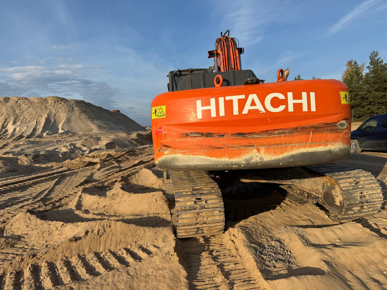 HITACHI ZX250LC-3 - Гусеничний екскаватор: фото 3 HITACHI ZX250LC-3 - Гусеничний екскаватор: фото 3