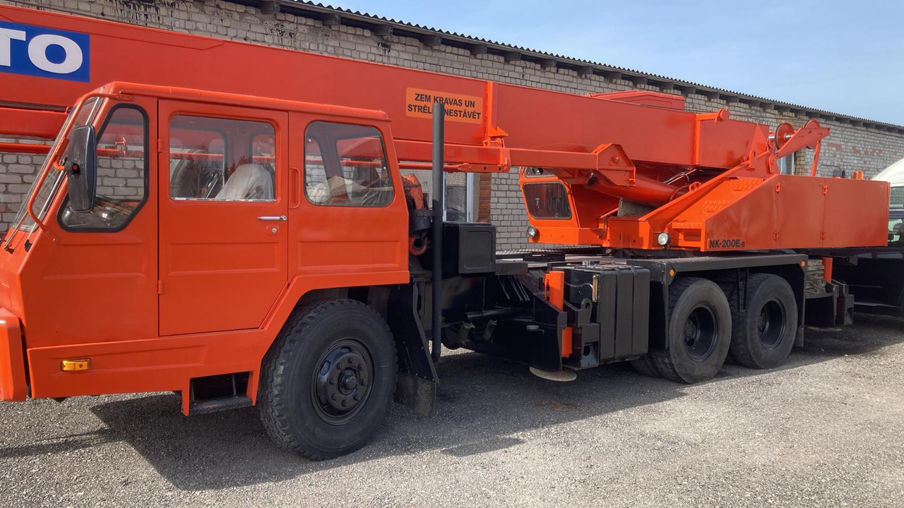 KATO NK200E - Автокран: фото 2 KATO NK200E - Автокран: фото 2