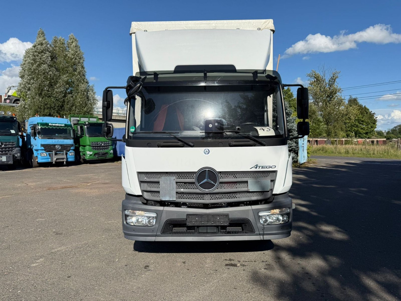Mercedes-Benz Atego 1224 18 tkm - Вантажівка з закритим кузовом: фото 1 Mercedes-Benz Atego 1224 18 tkm - Вантажівка з закритим кузовом: фото 1