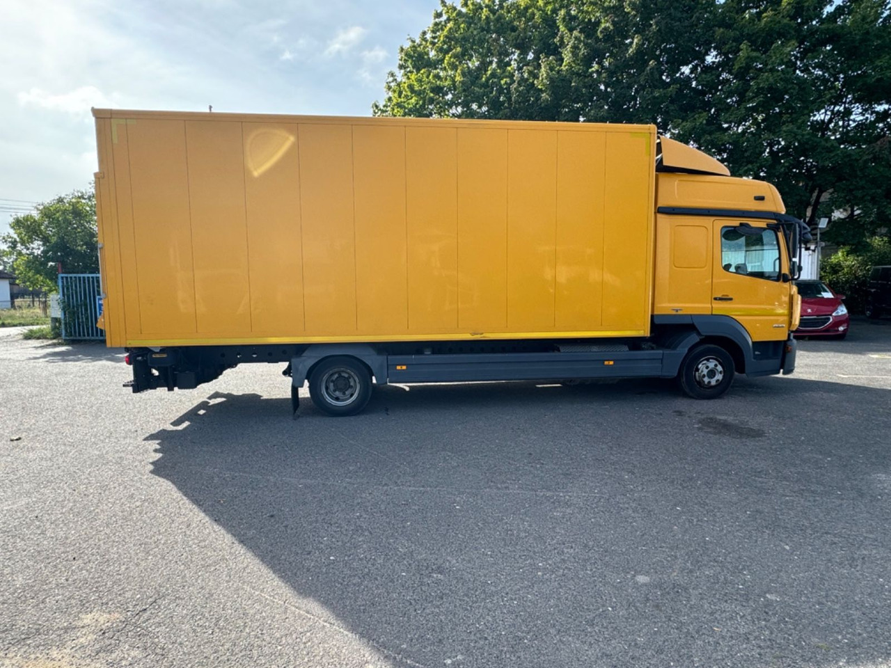 Mercedes-Benz Atego 823 Klima Tempomat - Lbw - Schlafplatz - Вантажівка з закритим кузовом: фото 5 Mercedes-Benz Atego 823 Klima Tempomat - Lbw - Schlafplatz - Вантажівка з закритим кузовом: фото 5