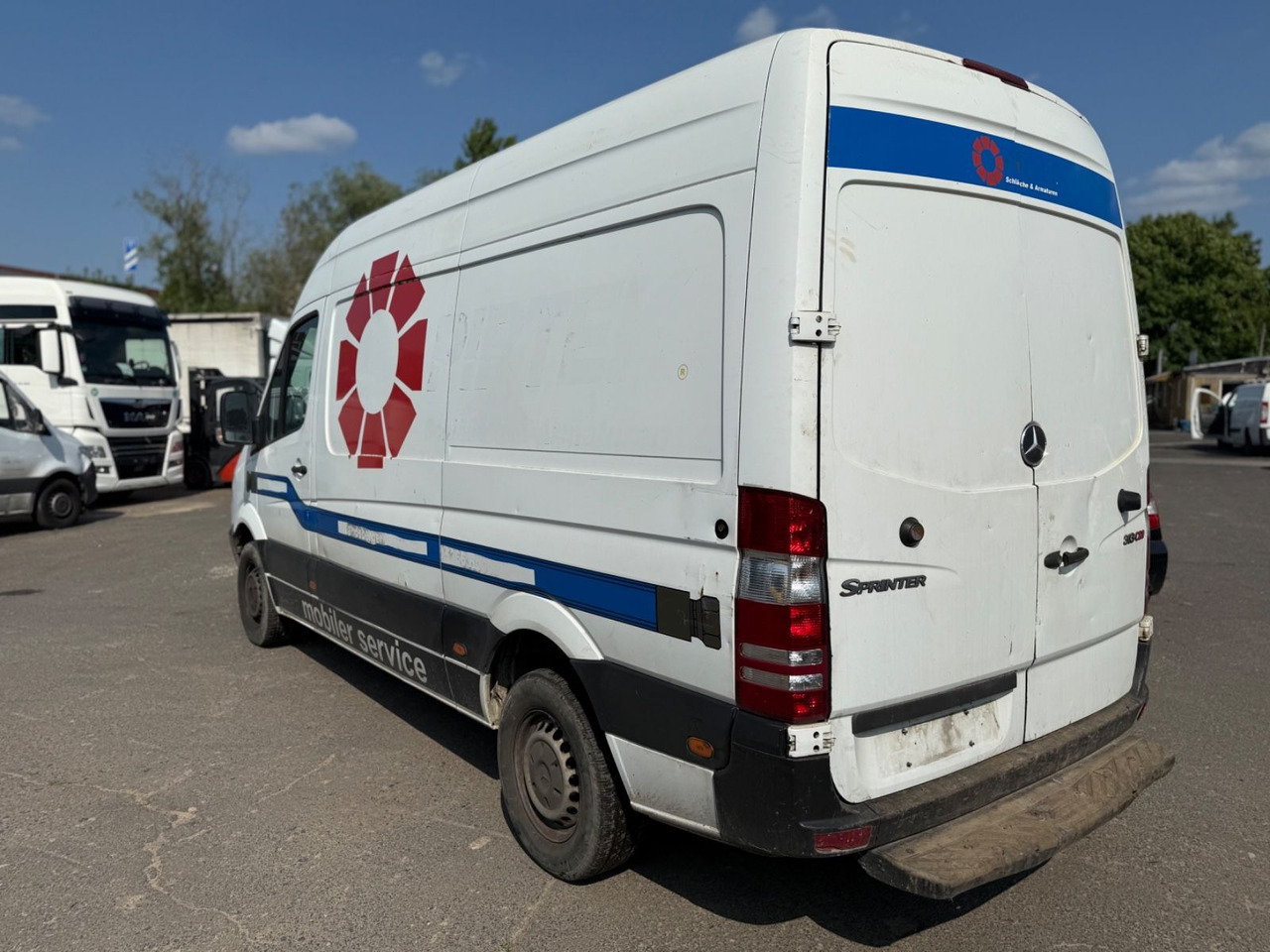 Mercedes-Benz Sprinter II Kasten 313 CDI MOTORSCHADEN !!! - Суцільнометалевий фургон: фото 5 Mercedes-Benz Sprinter II Kasten 313 CDI MOTORSCHADEN !!! - Суцільнометалевий фургон: фото 5