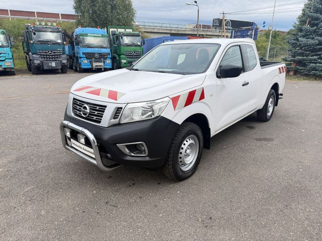 Nissan Navara NP300 Visia King Cab 4x4 - Позашляховик: фото 3 Nissan Navara NP300 Visia King Cab 4x4 - Позашляховик: фото 3