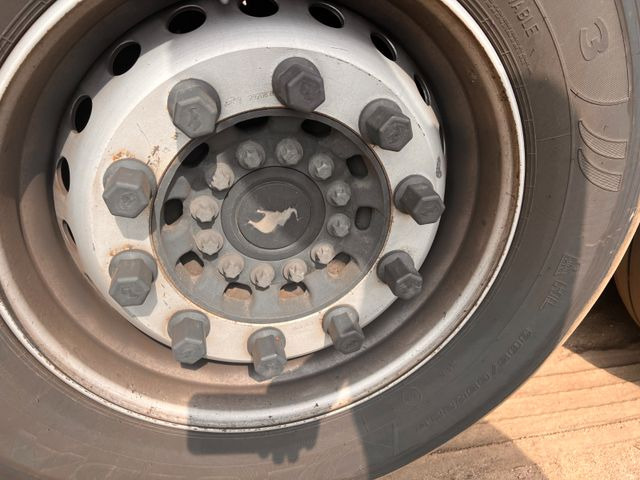 Тентований напівпричіп Schmitz Cargobull SCB S3T: фото 9 Тентований напівпричіп Schmitz Cargobull SCB S3T: фото 9