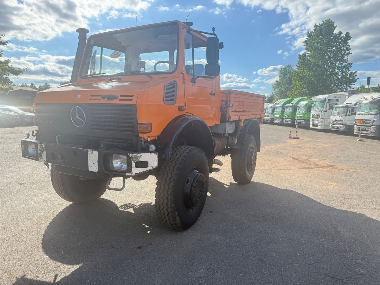 Unimog 2100 4x4 - Бортова вантажівка/ Платформа: фото 3 Unimog 2100 4x4 - Бортова вантажівка/ Платформа: фото 3